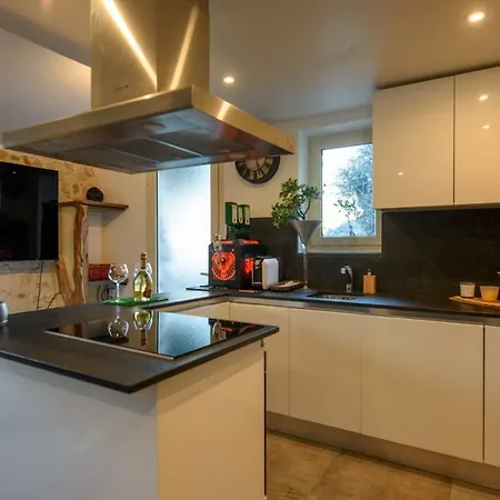Holiday home Le Petit Jardin Exotique *